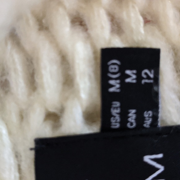 Volcom over sized chunky sweater - Picture 5 of 7